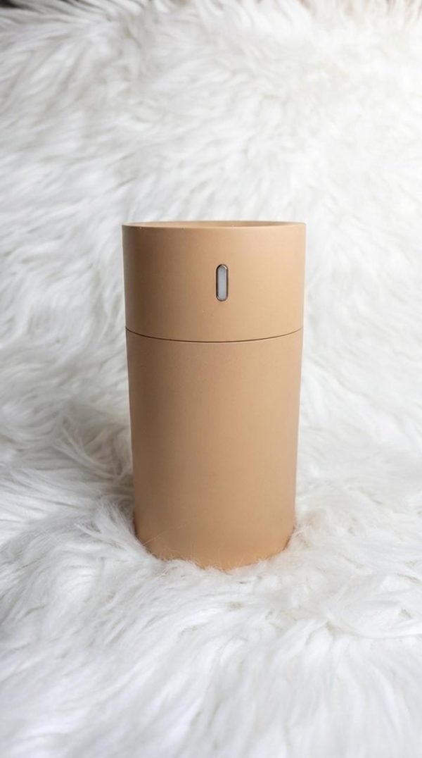 Mini humidificadordifusor cilíndrico Mini humidificador/difusor cilíndrico